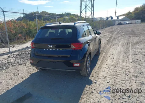 2022 Hyundai Venue Sel z USA, uszkodzony, nr VIN KMHRC8A37NU162841